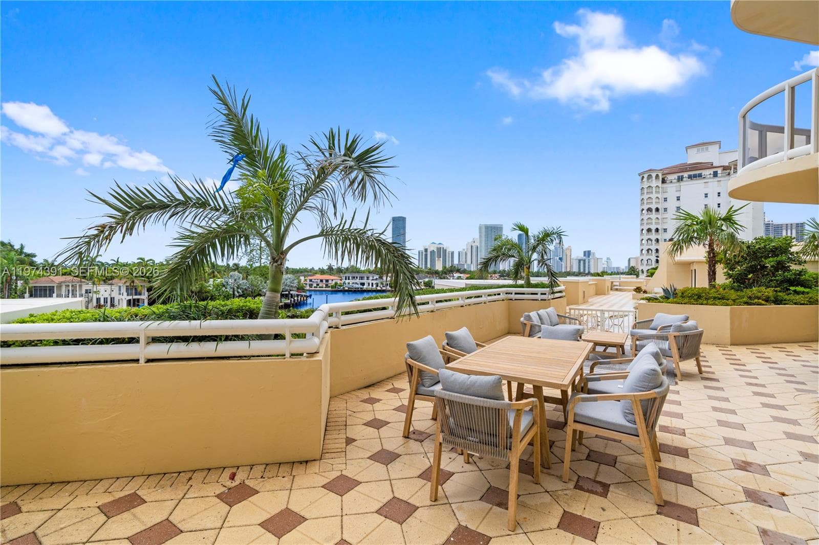 20191 E Country Club Dr # 407, Aventura FL 33180 — 6