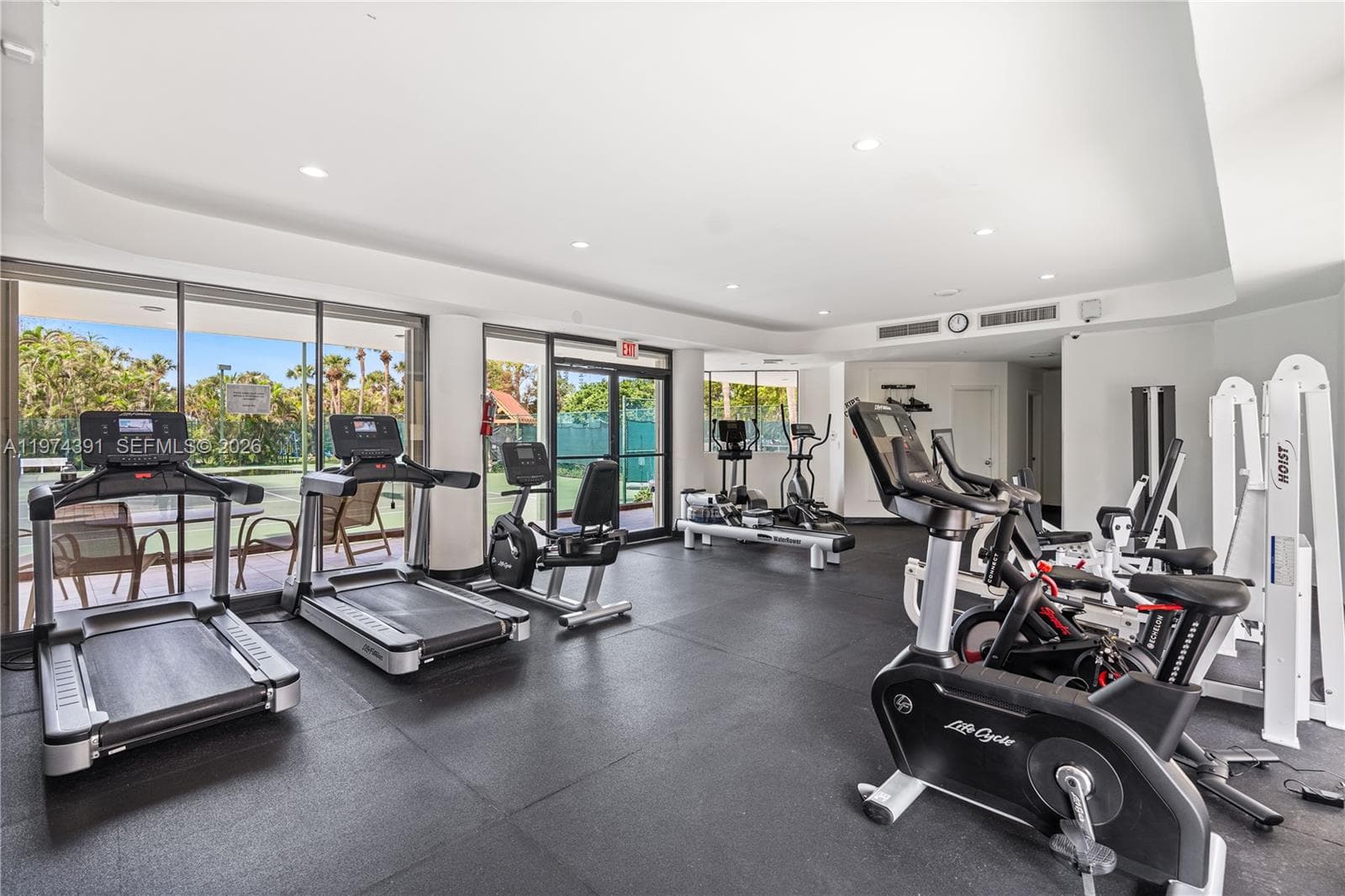 20191 E Country Club Dr # 407, Aventura FL 33180 — 46