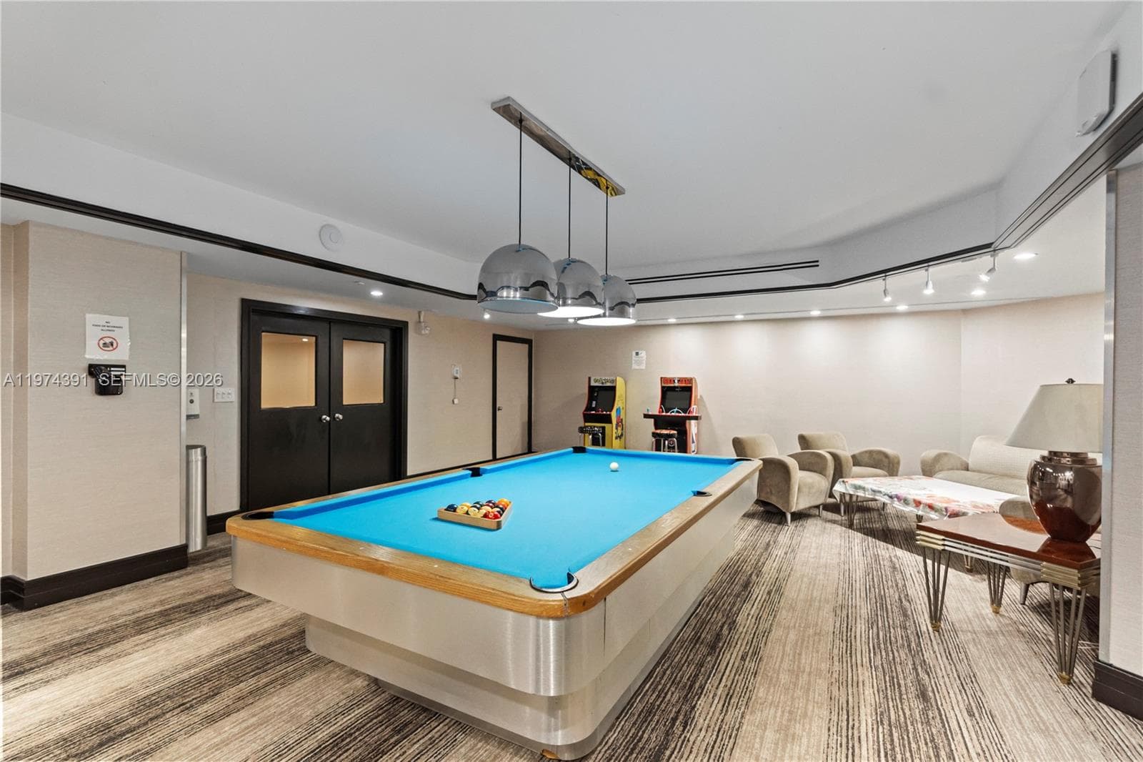 20191 E Country Club Dr # 407, Aventura FL 33180 — 61