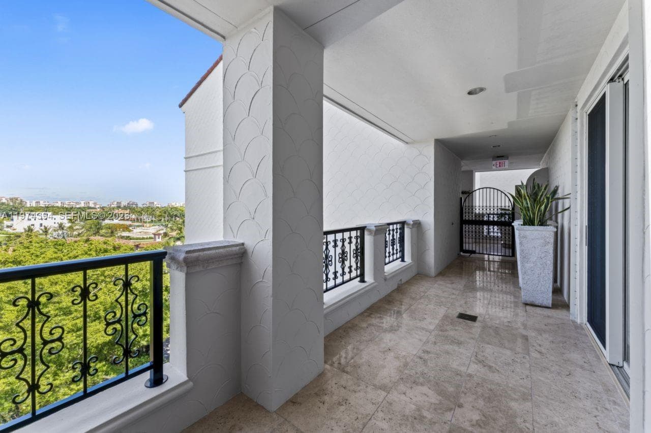 5266 Fisher Island Dr # 5266, Miami Beach FL 33109 — 12