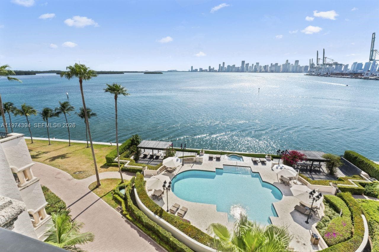 5266 Fisher Island Dr # 5266, Miami Beach FL 33109 — 18
