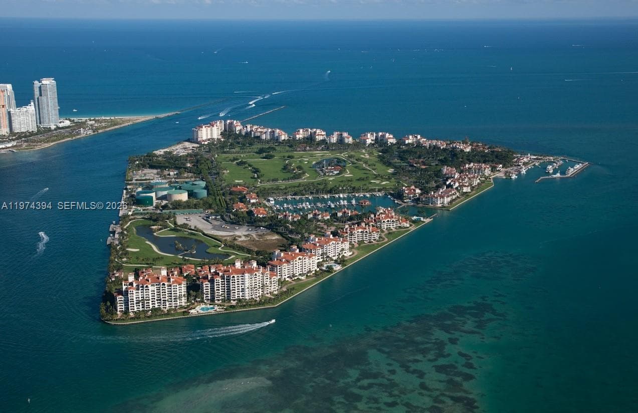 5266 Fisher Island Dr # 5266, Miami Beach FL 33109 — 44