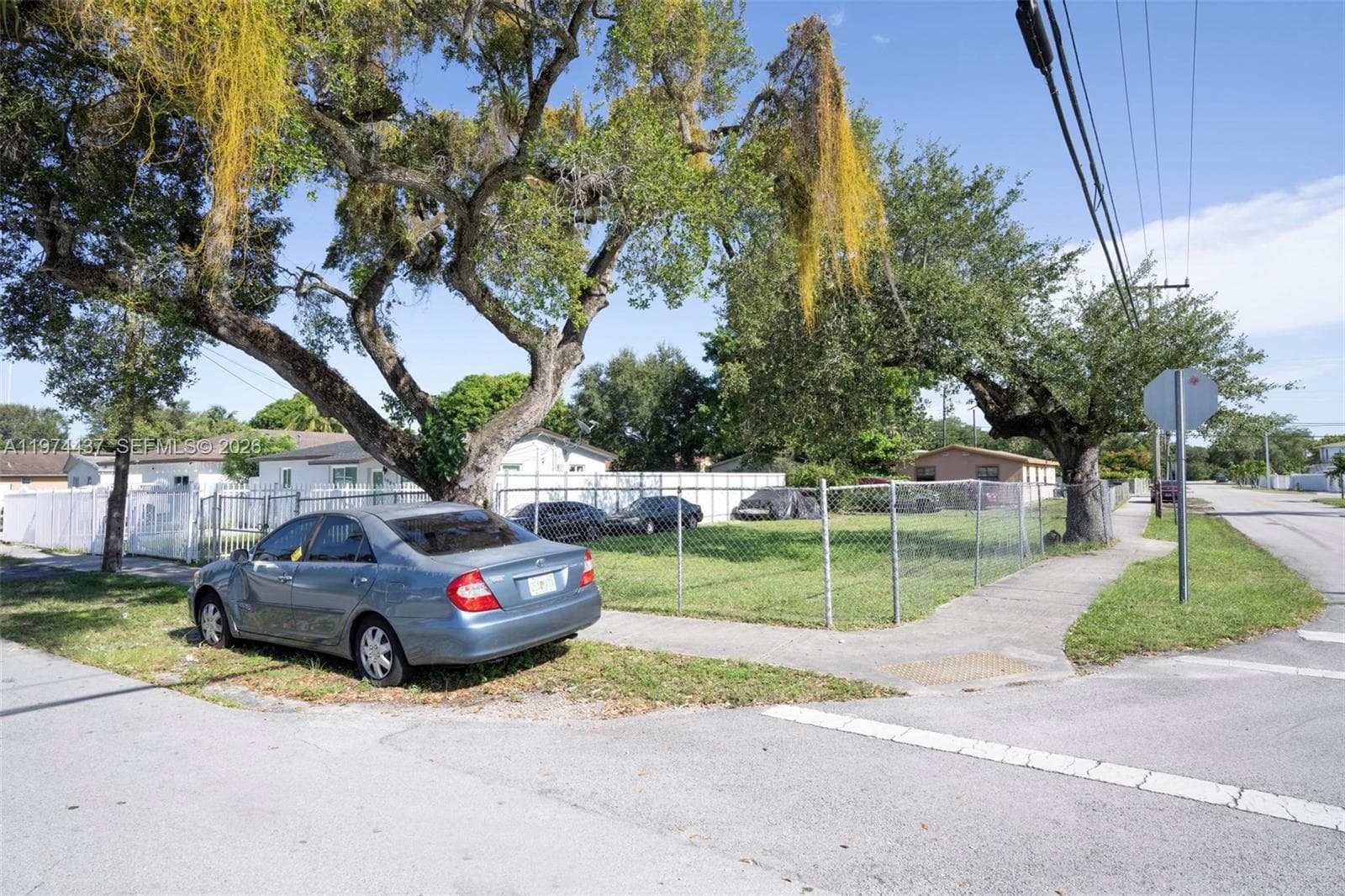 1990 NW 153rd St, Miami Gardens FL 33054 — 11