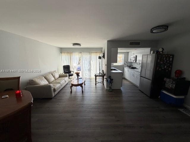 9390 W Flagler St # 206C, Miami FL 33174 — 6