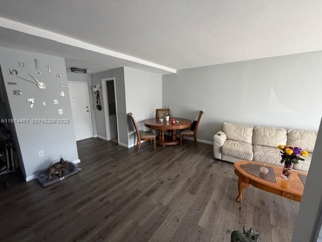 9390 W Flagler St # 206C, Miami FL 33174 — 8