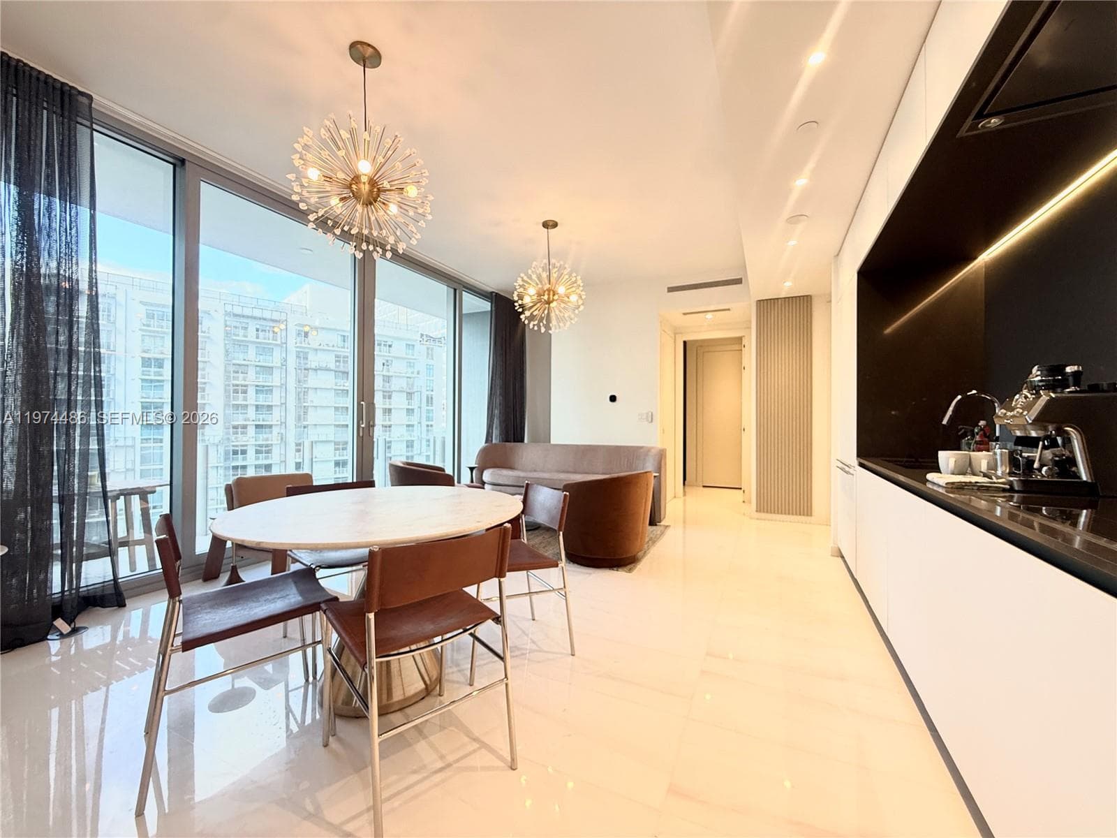 300 Biscayne Blvd Way # 3908, Miami FL 33131 — 2