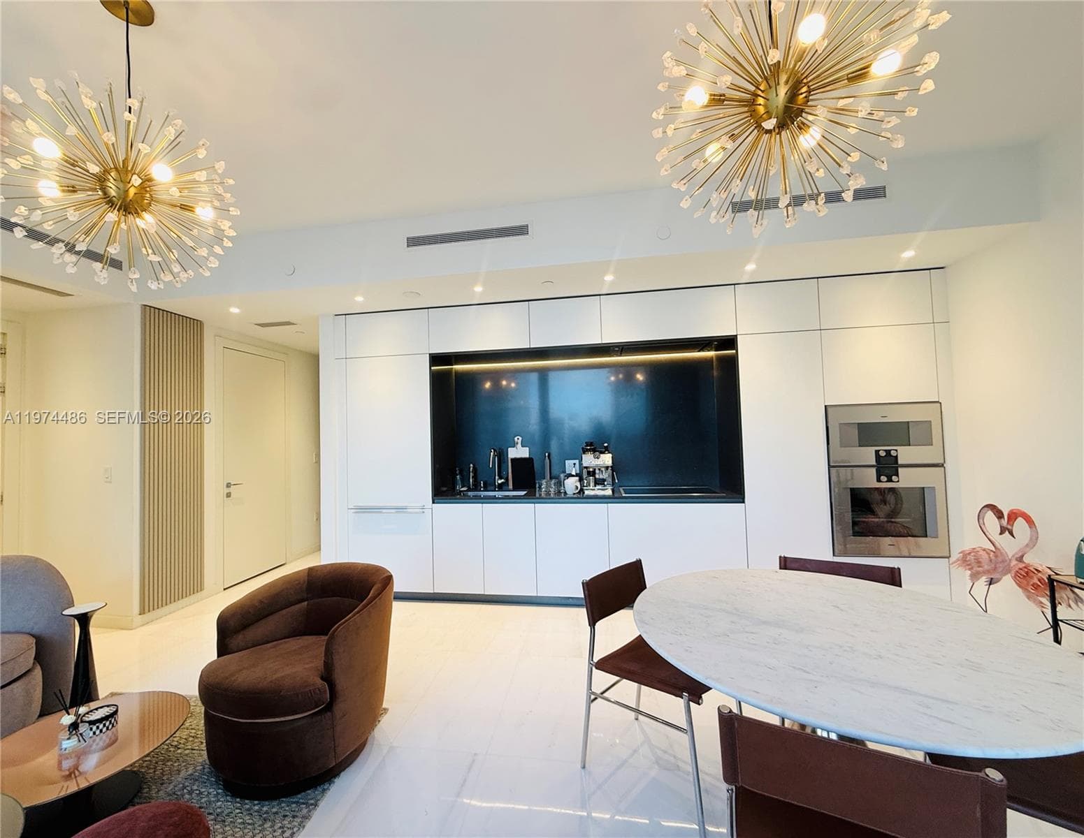 300 Biscayne Blvd Way # 3908, Miami FL 33131 — 3