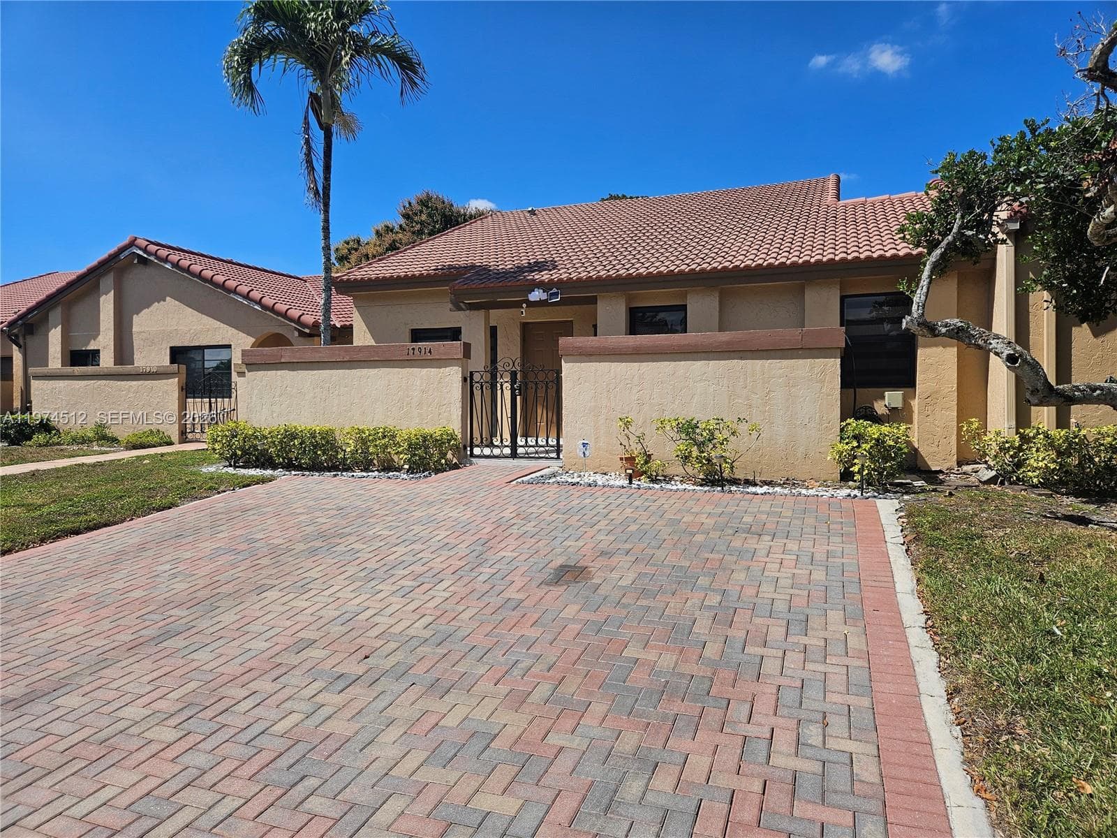 17914 NW 66th Ct Cir, Hialeah FL 33015 — 2