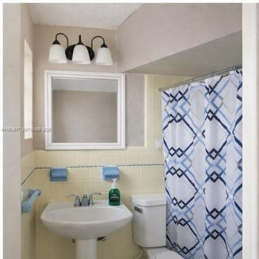 851 E 41st St # 3, Hialeah FL 33013 — 2