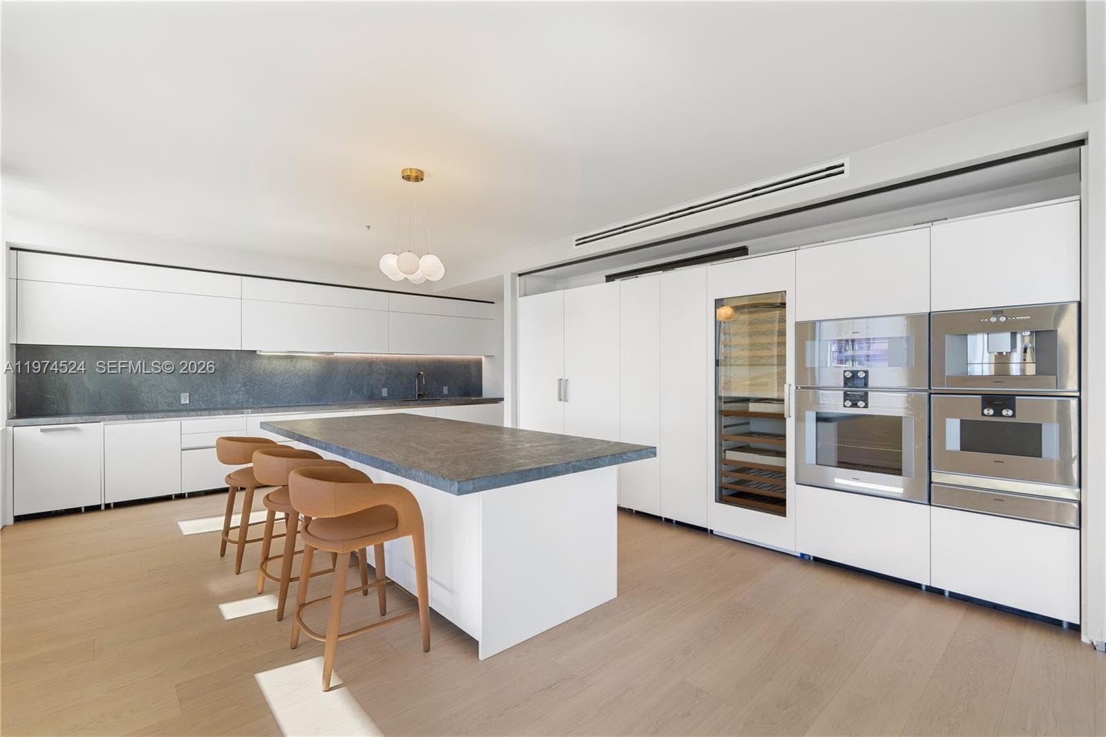 7043 Fisher Island Dr # 7043, Miami Beach FL 33109 — 8