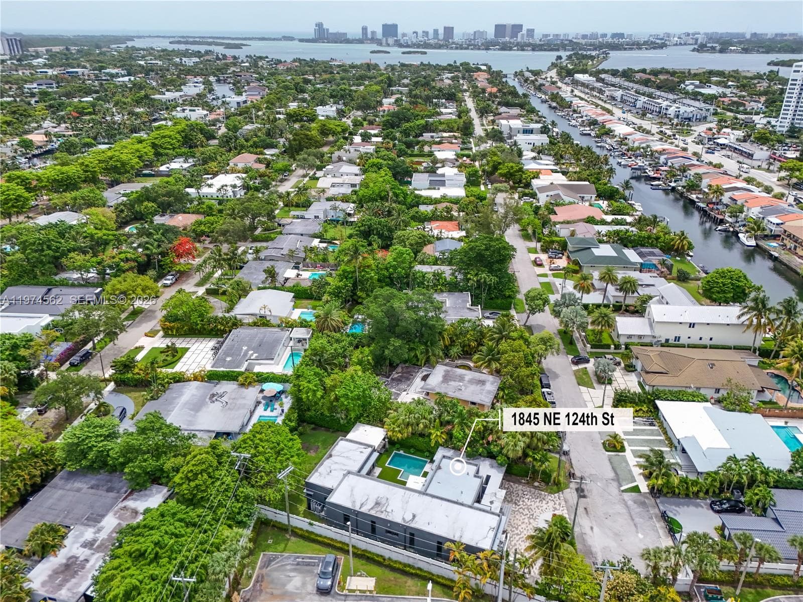 1845 NE 124th St, North Miami FL 33181 — 30