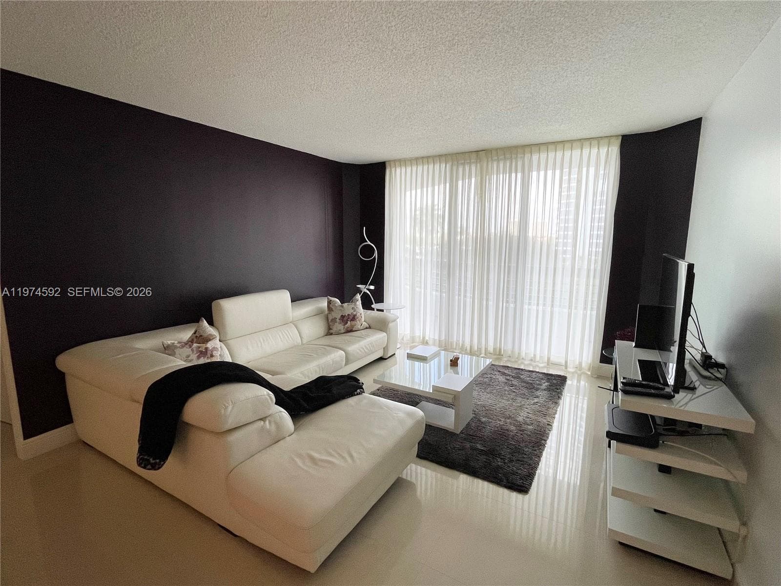 3600 Mystic Pointe Dr # 610, Aventura FL 33180 — 2