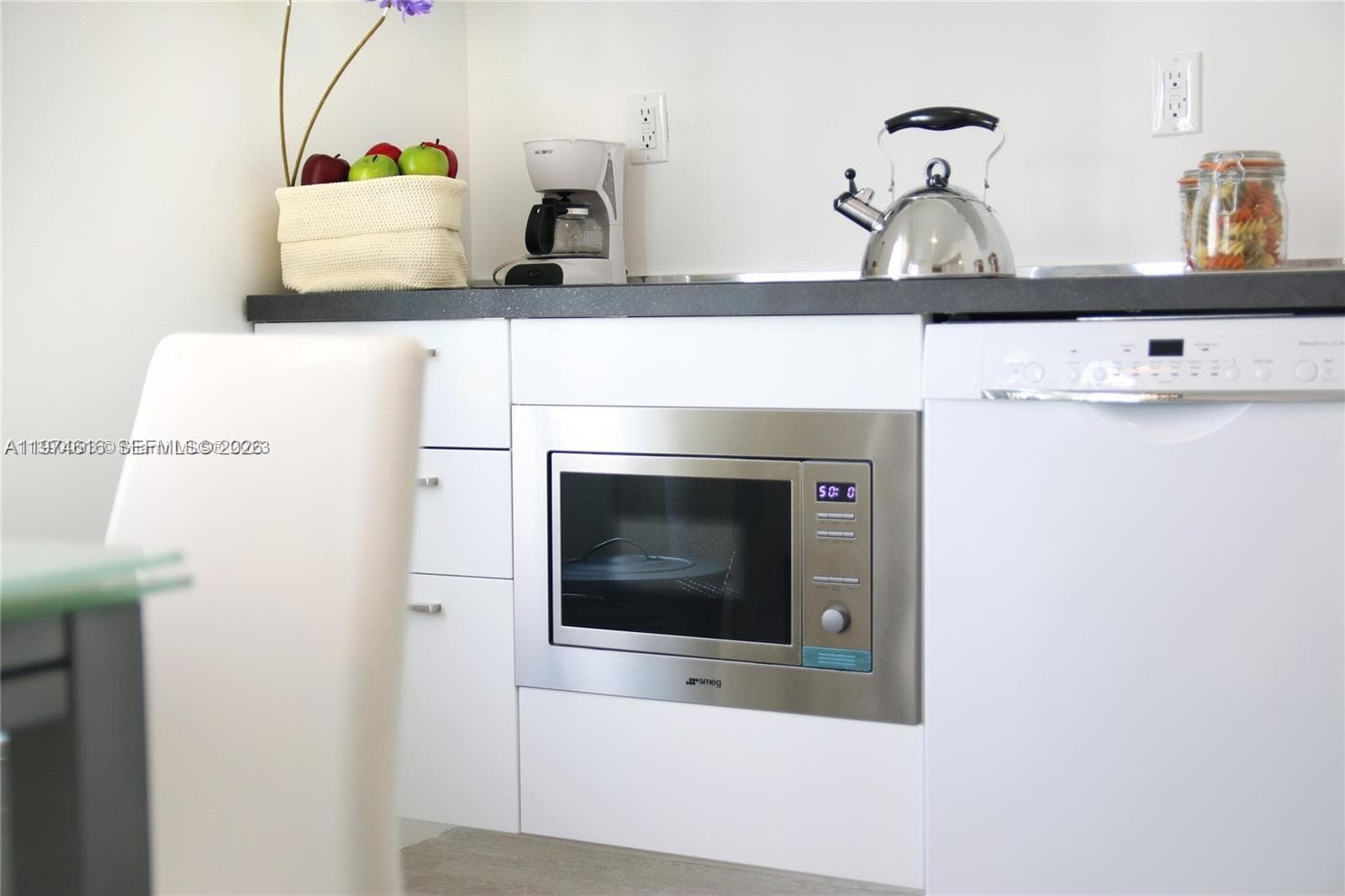 811 Jefferson Ave # 104, Miami Beach FL 33139 — 13