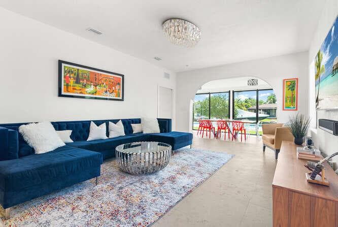7820 Hawthorne Avenue, Miami Beach FL 33141 — 2
