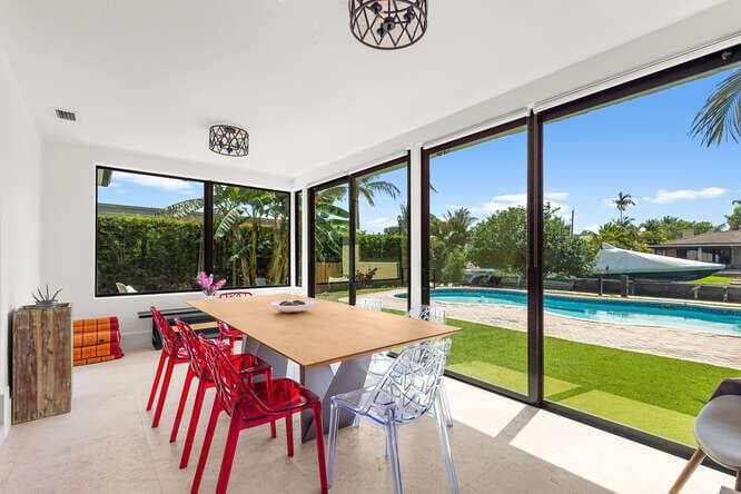 7820 Hawthorne Avenue, Miami Beach FL 33141 — 6