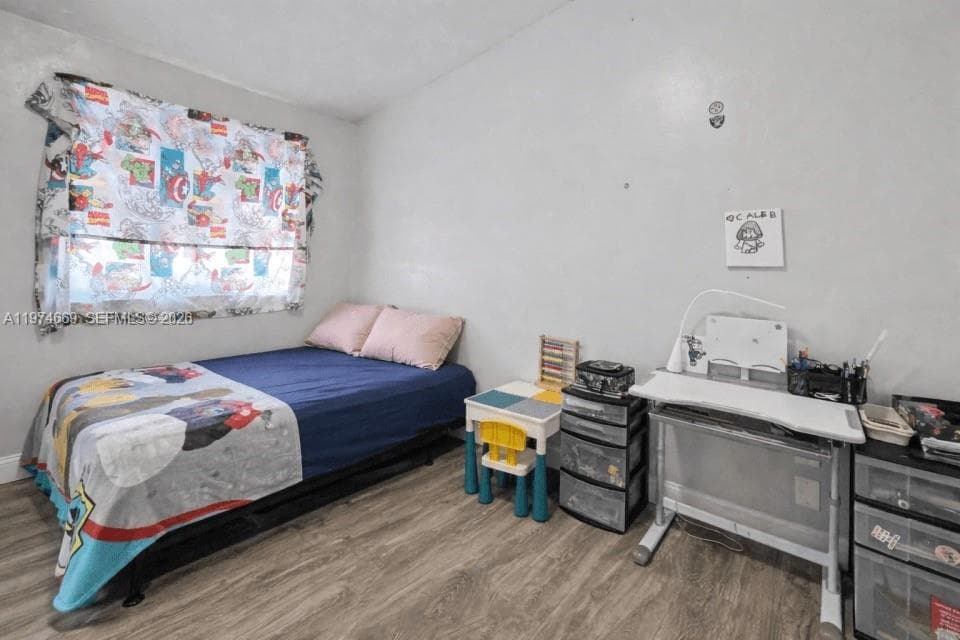 12689 NW 10th Way, Miami FL 33182 — 27