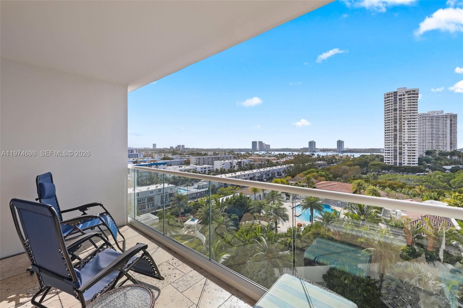 2600 Island Blvd # 1006, Aventura FL 33160 — 35