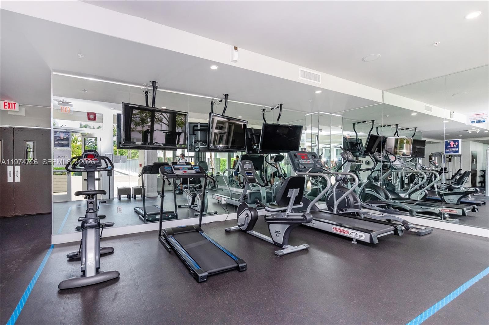 435 21st St # 318, Miami Beach FL 33139 — 14