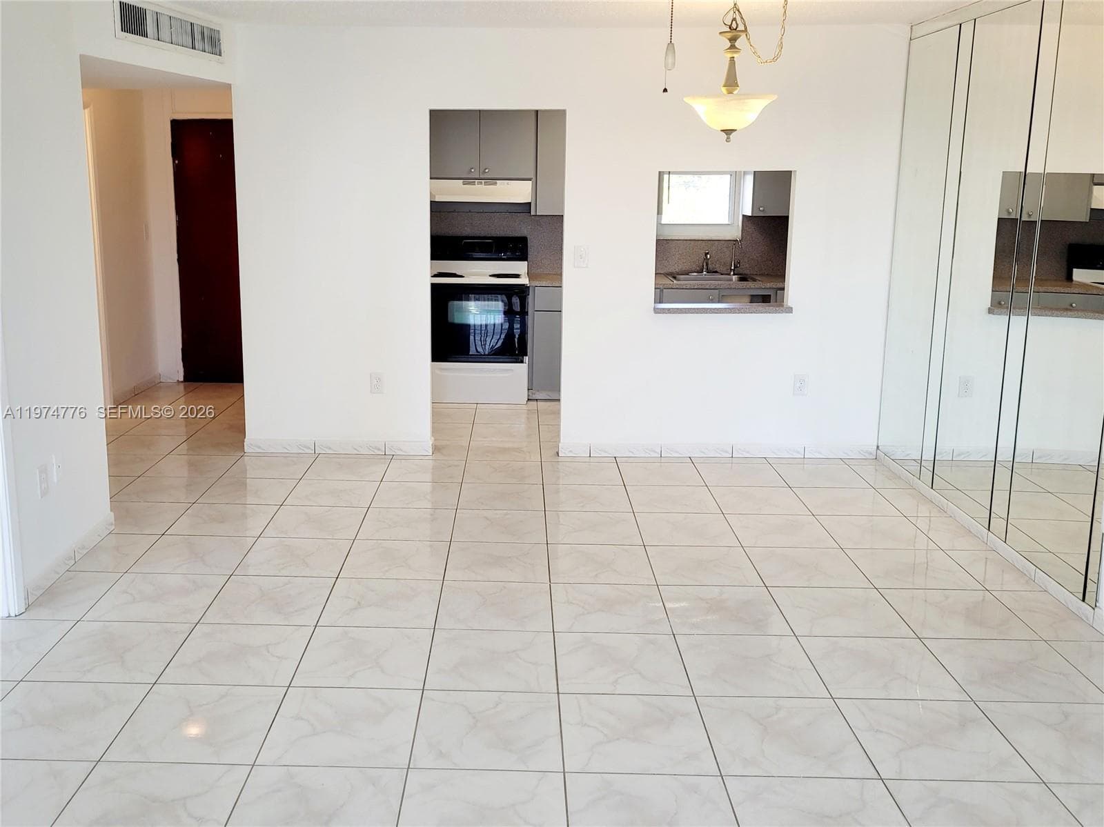 1700 NE 191st St # 402, Miami FL 33179 — 9