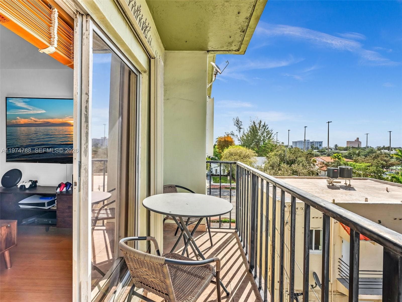 1236 Alton Rd # 402, Miami Beach FL 33139 — 9