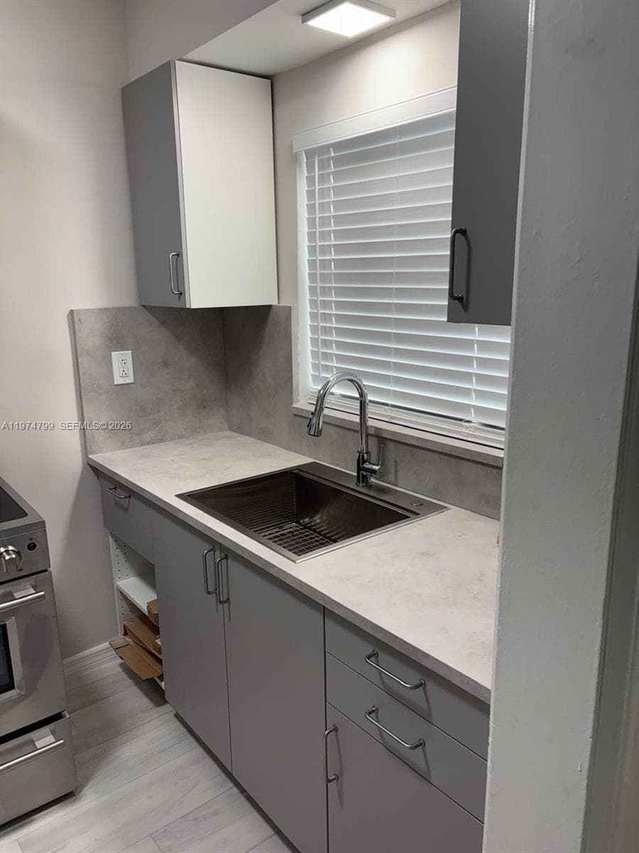 510 Santander Ave # 1, Coral Gables FL 33134 — 7
