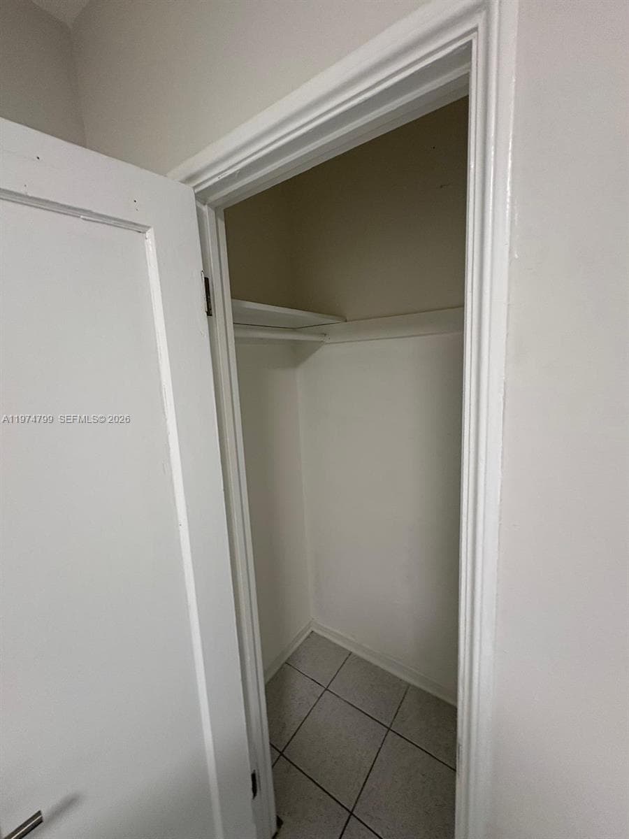 510 Santander Ave # 1, Coral Gables FL 33134 — 11