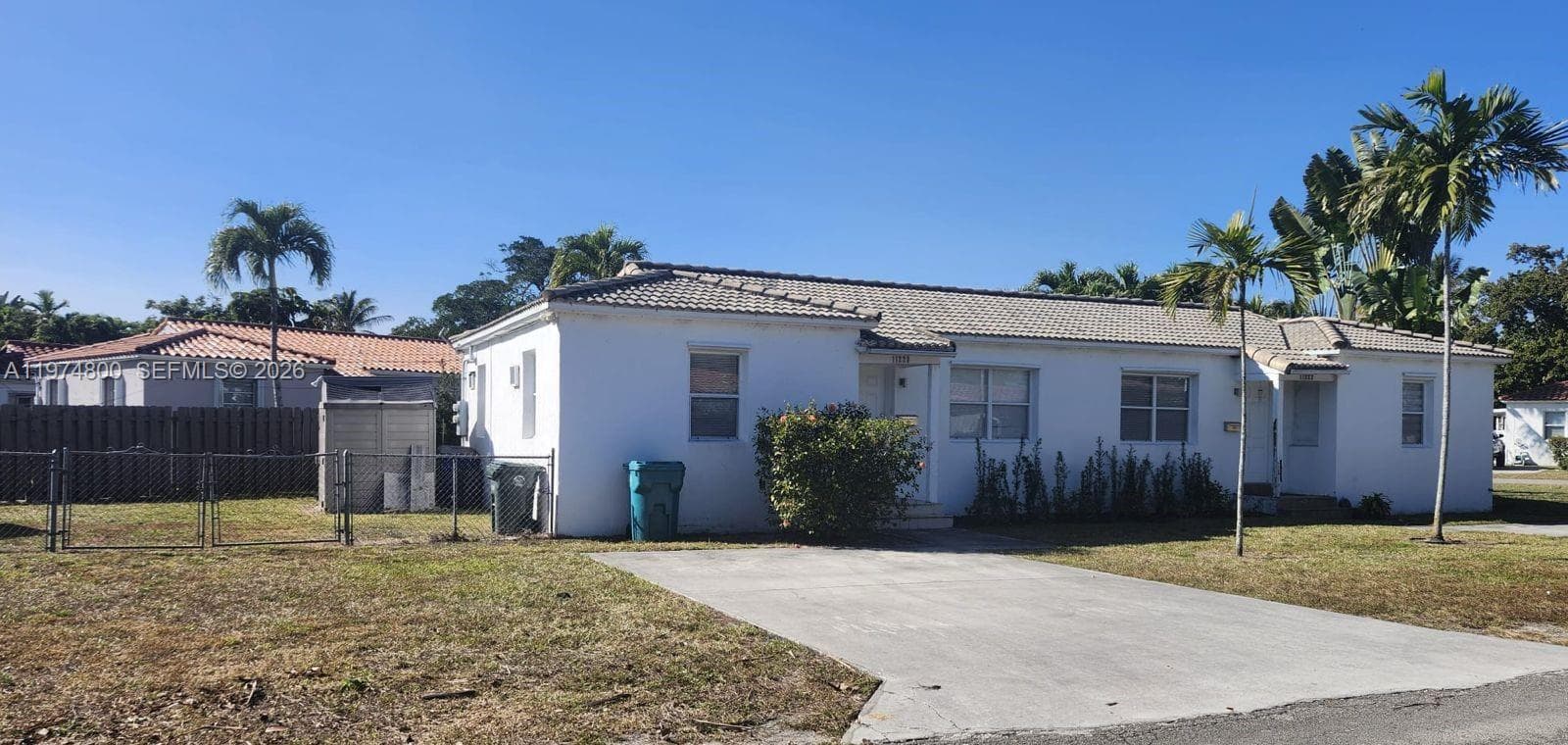 11220 NE 11th Pl # 11220, Biscayne Park FL 33161 — 2
