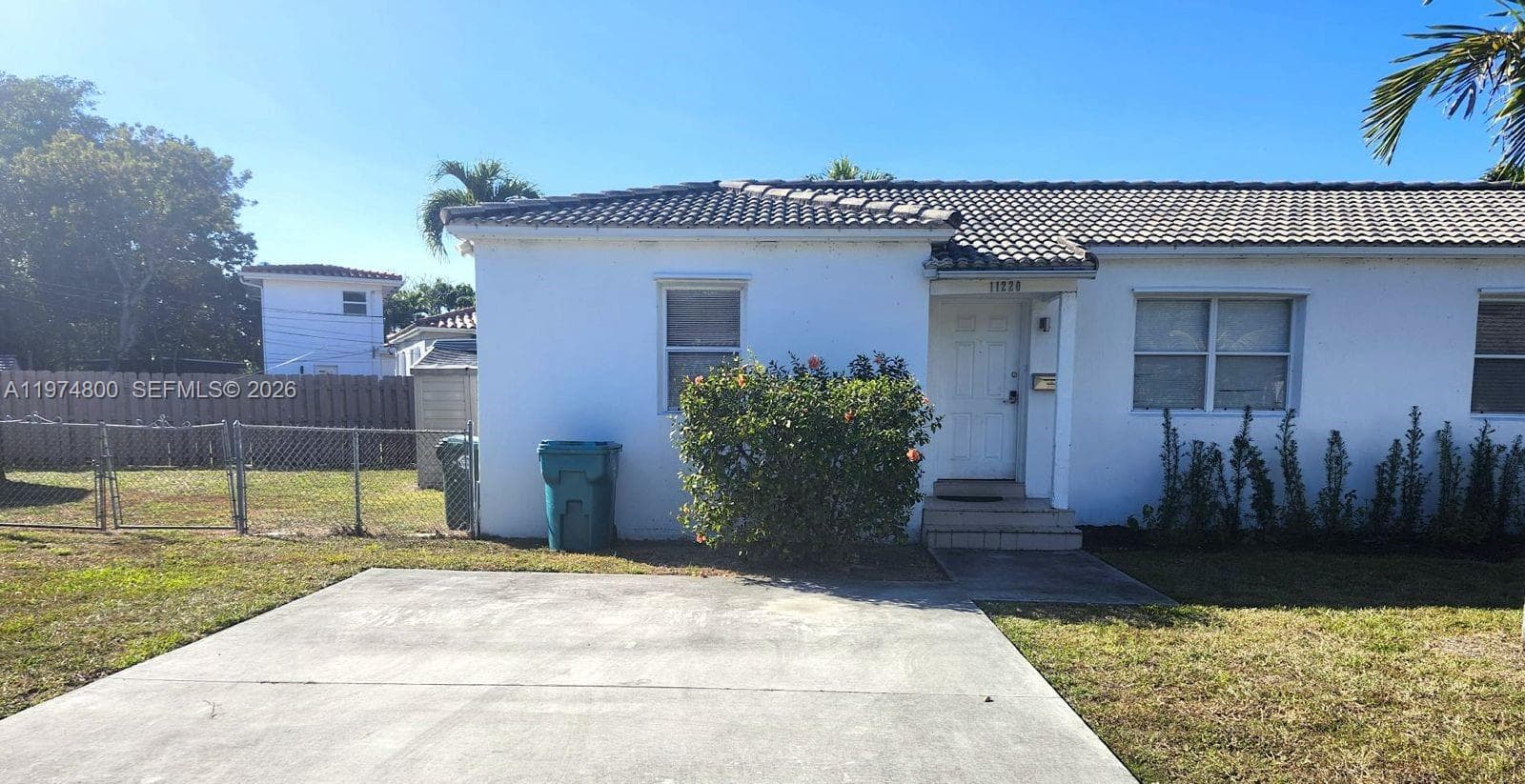 11220 NE 11th Pl # 11220, Biscayne Park FL 33161 — 3