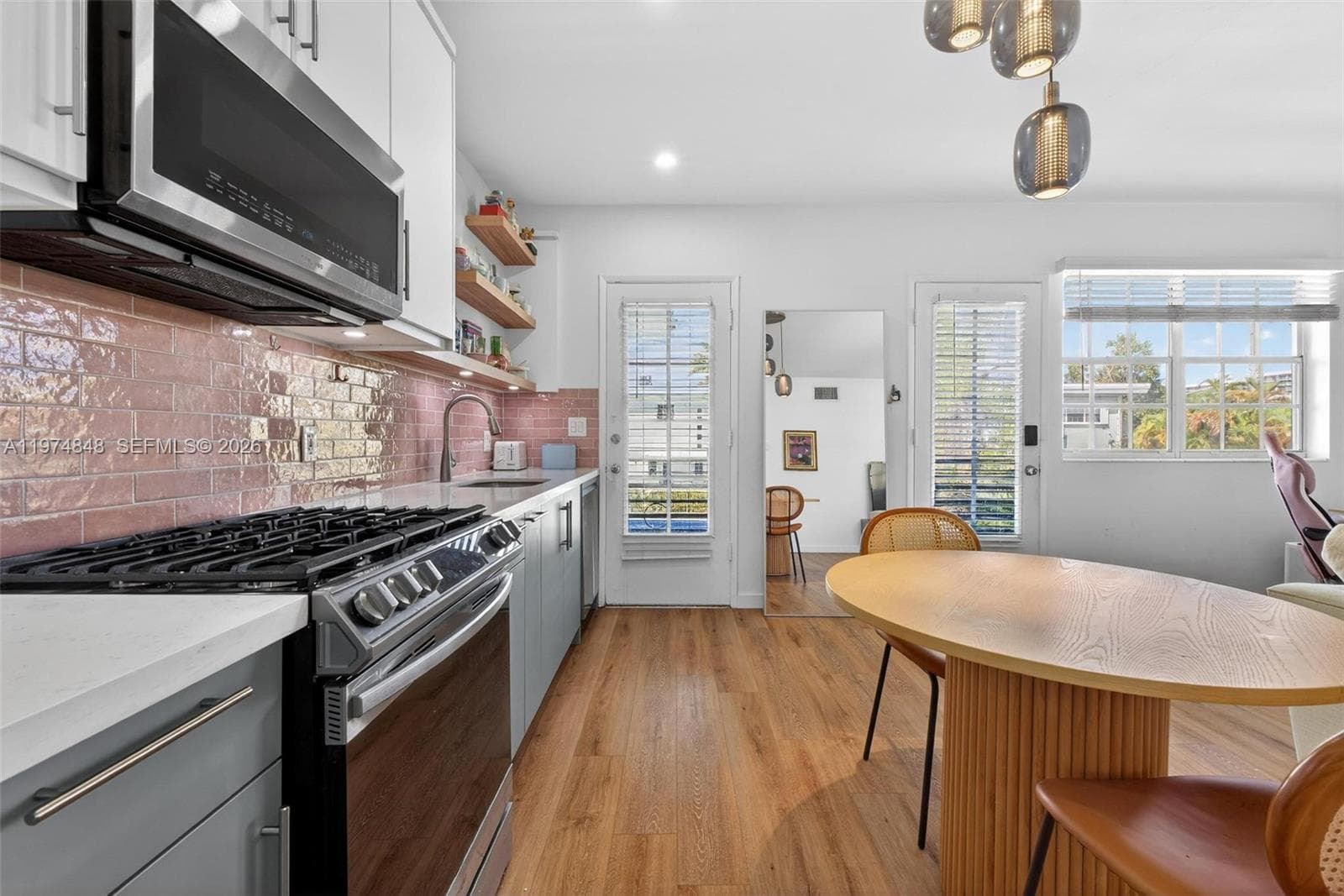 8600 Byron Ave # 9, Miami Beach FL 33141 — 16