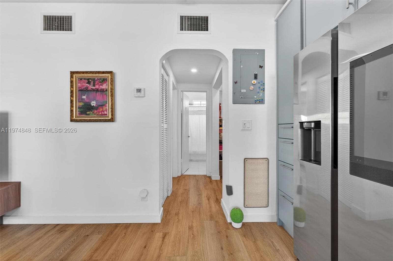 8600 Byron Ave # 9, Miami Beach FL 33141 — 18