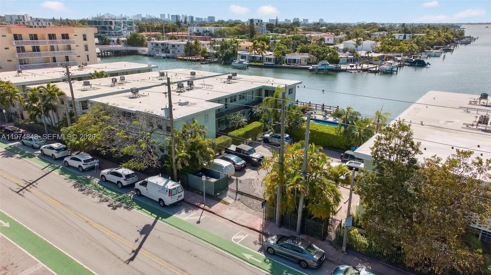 8600 Byron Ave # 9, Miami Beach FL 33141 — 31