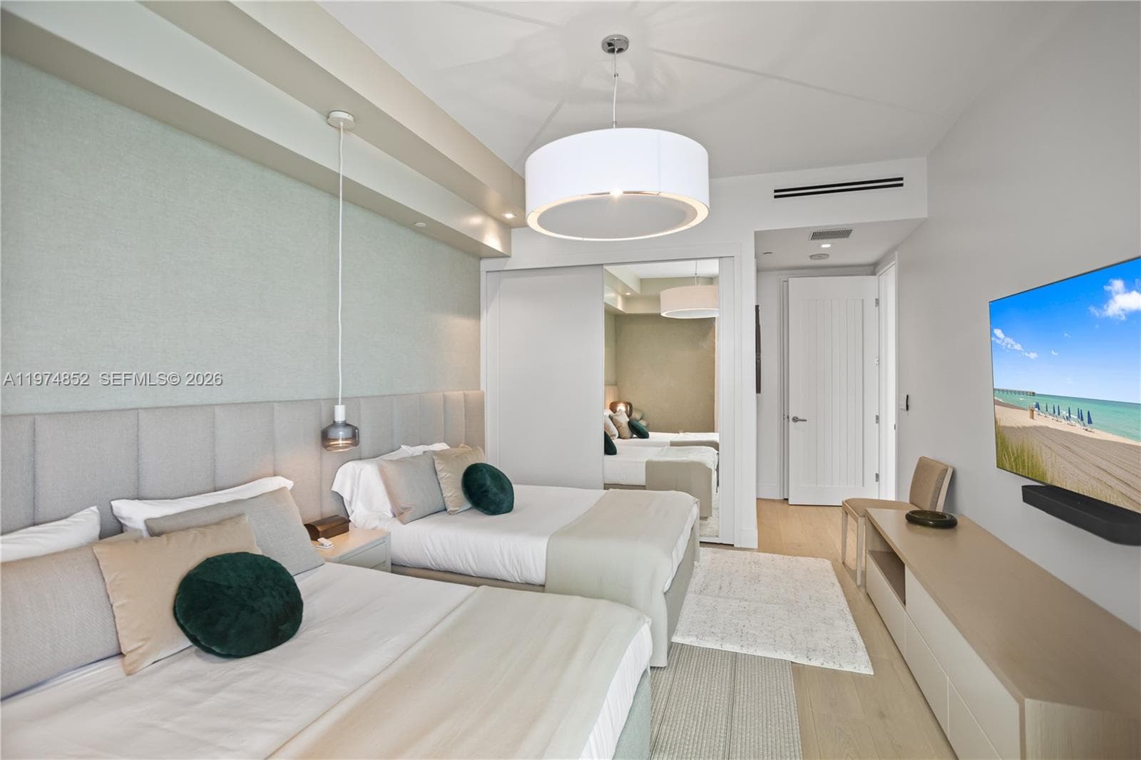 16051 Collins Ave # 3202, Sunny Isles Beach FL 33160 — 11