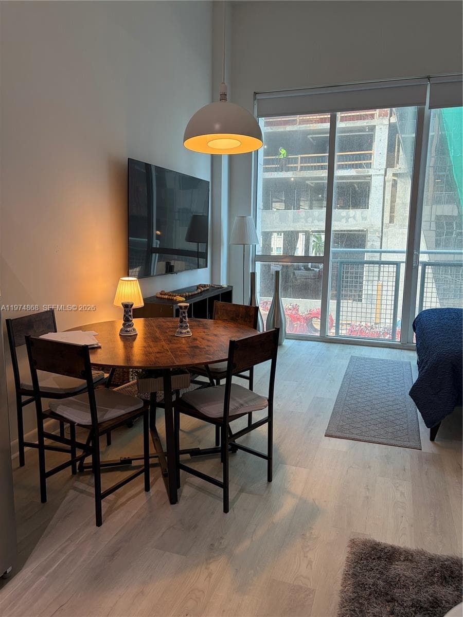 244 Biscayne Blvd # 341, Miami FL 33132 — 7