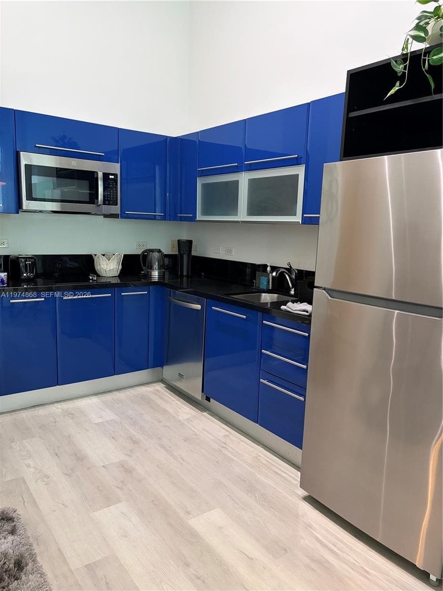 244 Biscayne Blvd # 341, Miami FL 33132 — 9
