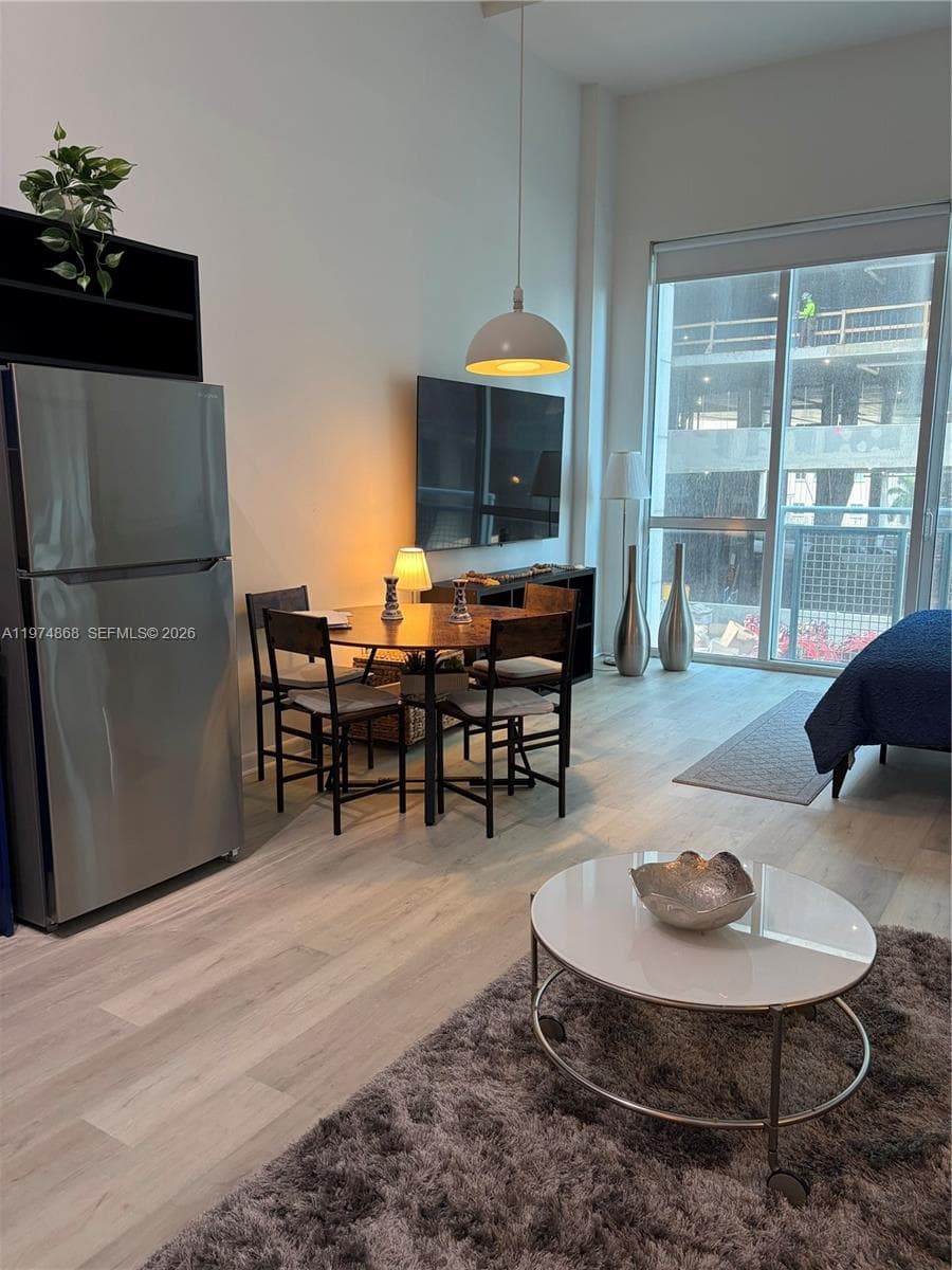 244 Biscayne Blvd # 341, Miami FL 33132 — 11