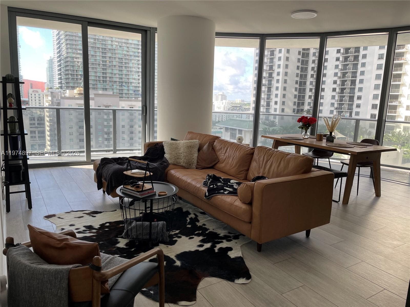 45 SW 9th St # 1206, Miami FL 33130 — 2