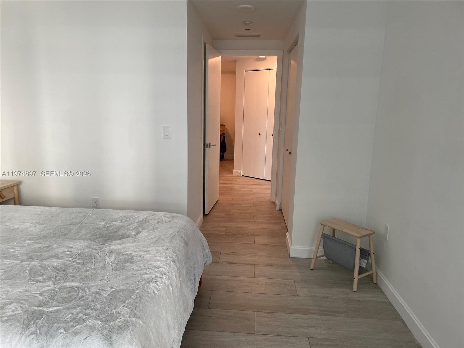45 SW 9th St # 1206, Miami FL 33130 — 14