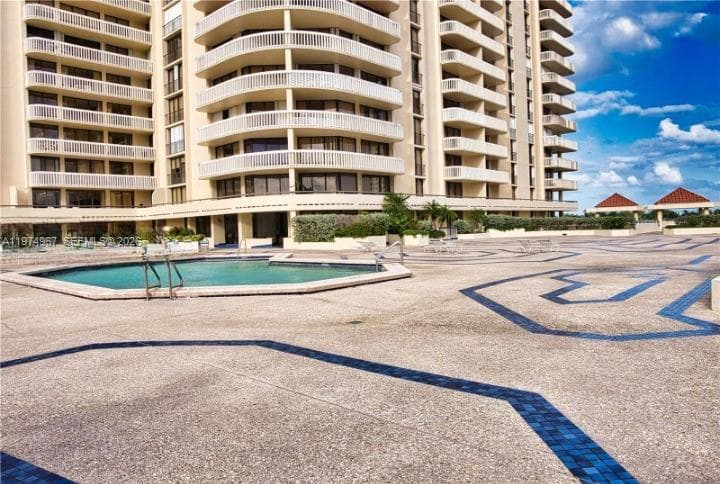 19355 Turnberry Way # 17C, Aventura FL 33180 — 46