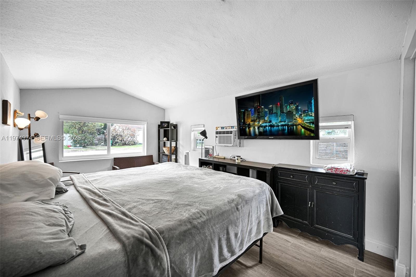 1021 NE 82nd Ter, Miami FL 33138 — 32