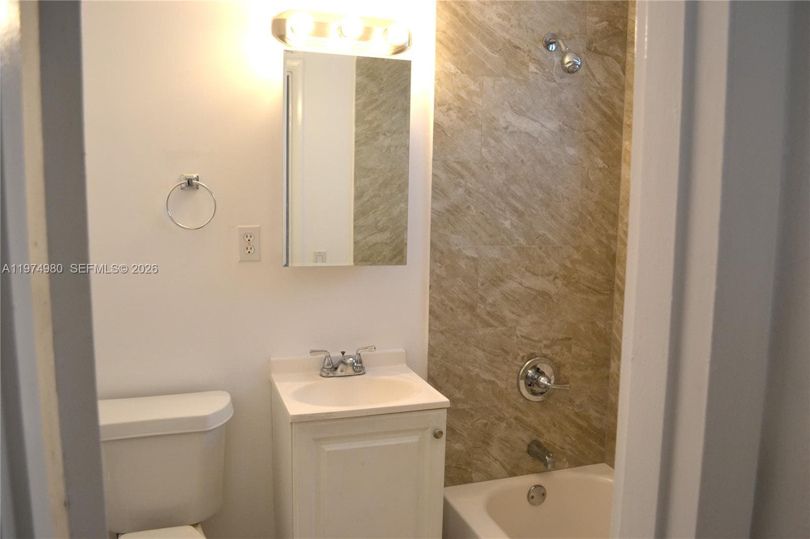 1035 SW 4th St # 2, Miami FL 33130 — 10