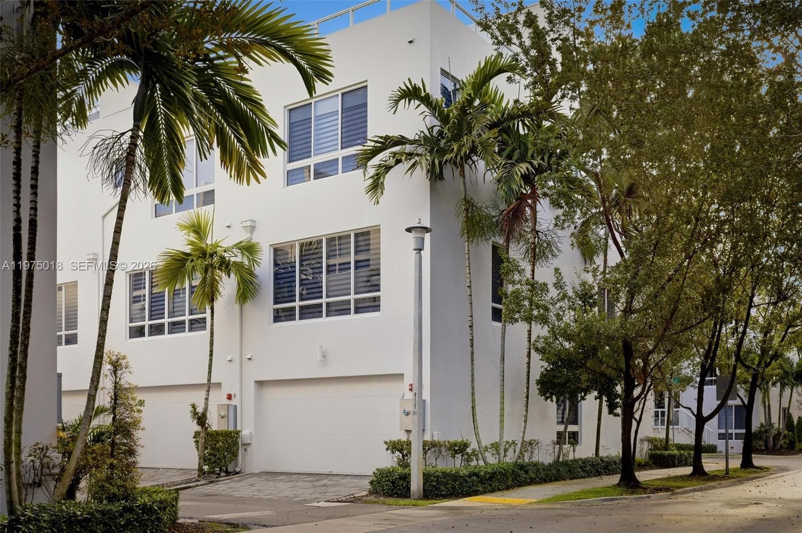 6671 NW 105th Pl # 6671, Doral FL 33178 — 2