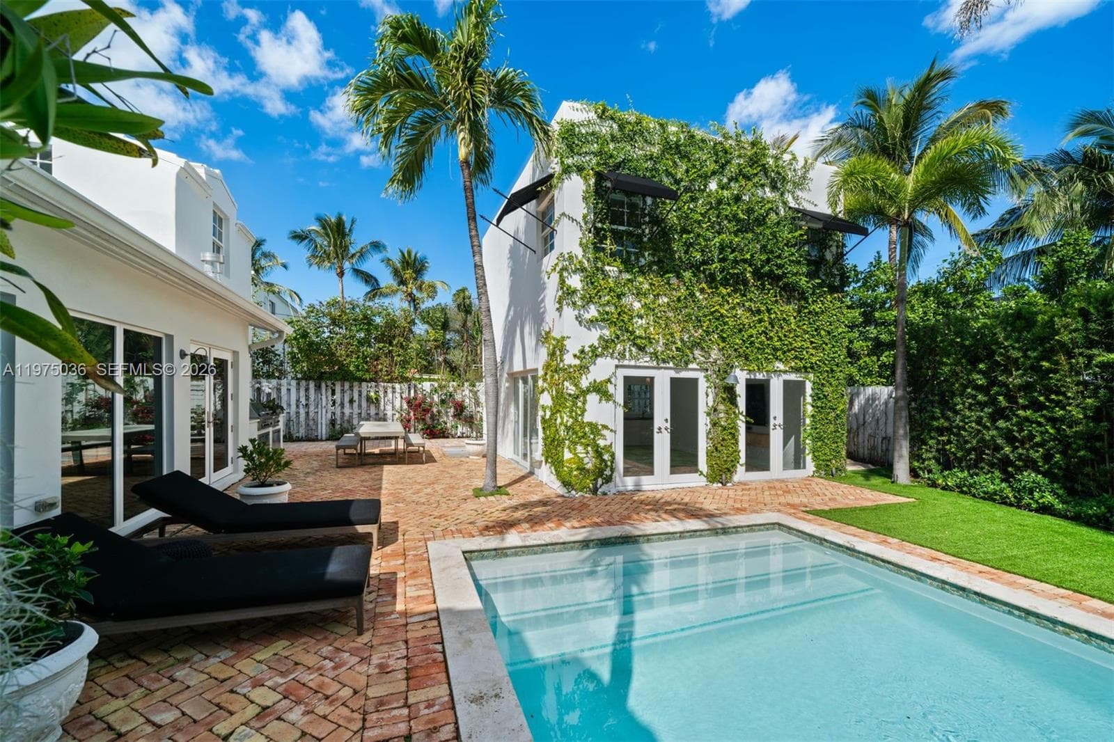 939 W 47th Ct, Miami Beach FL 33140 — 45