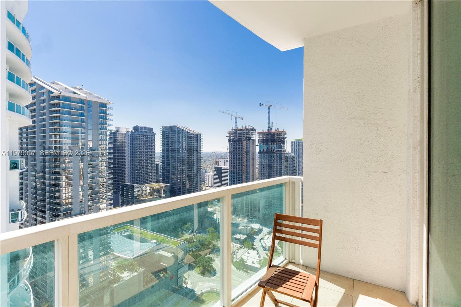 31 SE 5th St # 4121, Miami FL 33131 — 7