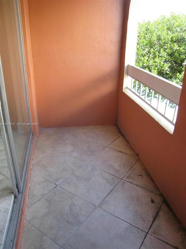 7722 Camino Real # E301, Miami FL 33143 — 9