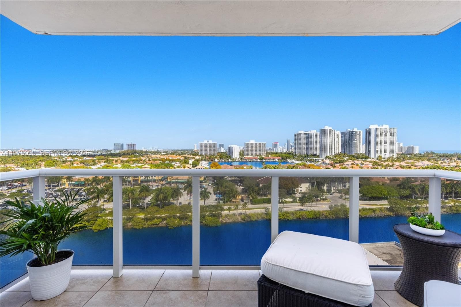 3625 N Country Club Dr # 1401, Aventura FL 33180 — 2