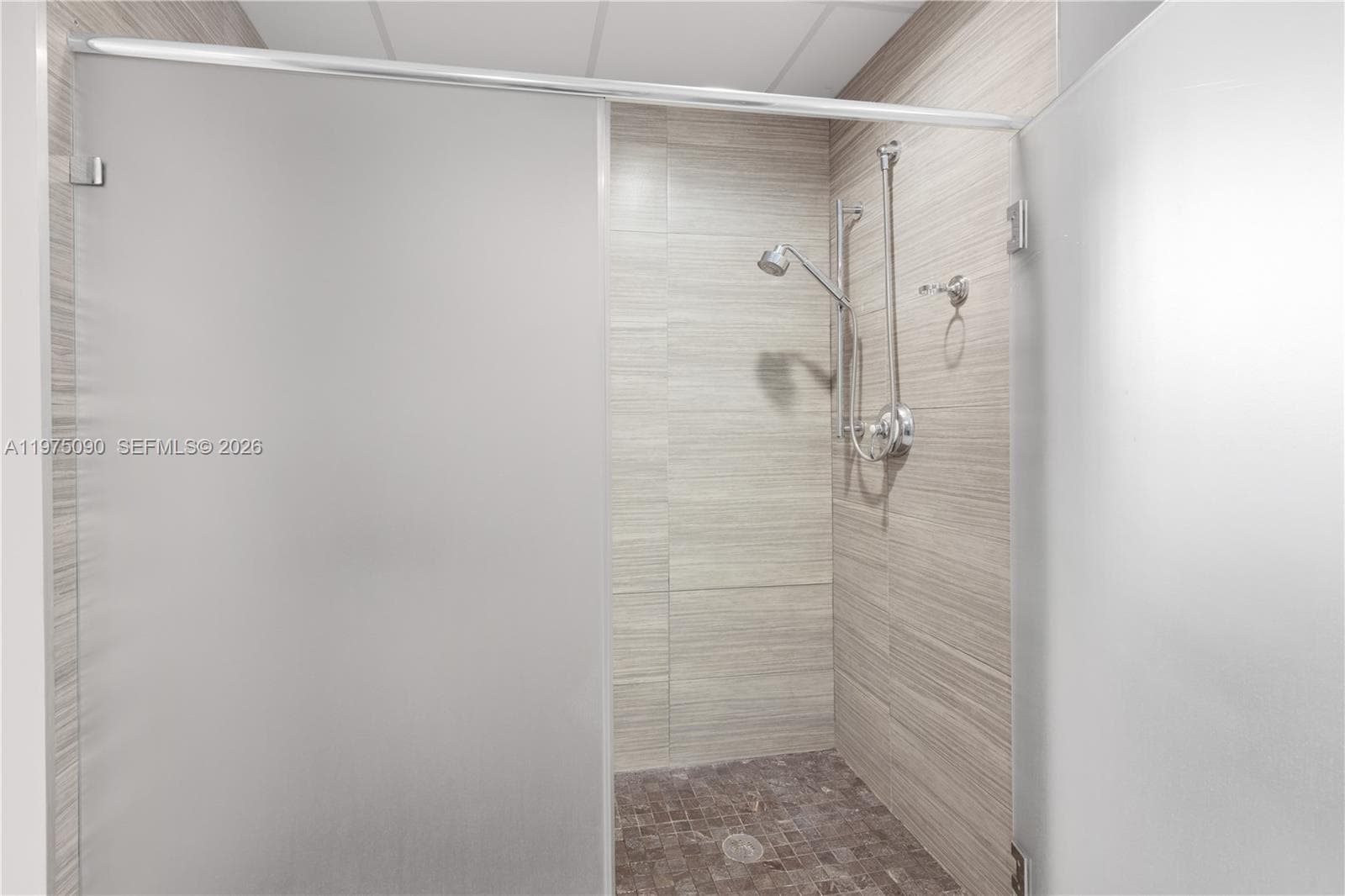 3625 N Country Club Dr # 1401, Aventura FL 33180 — 41
