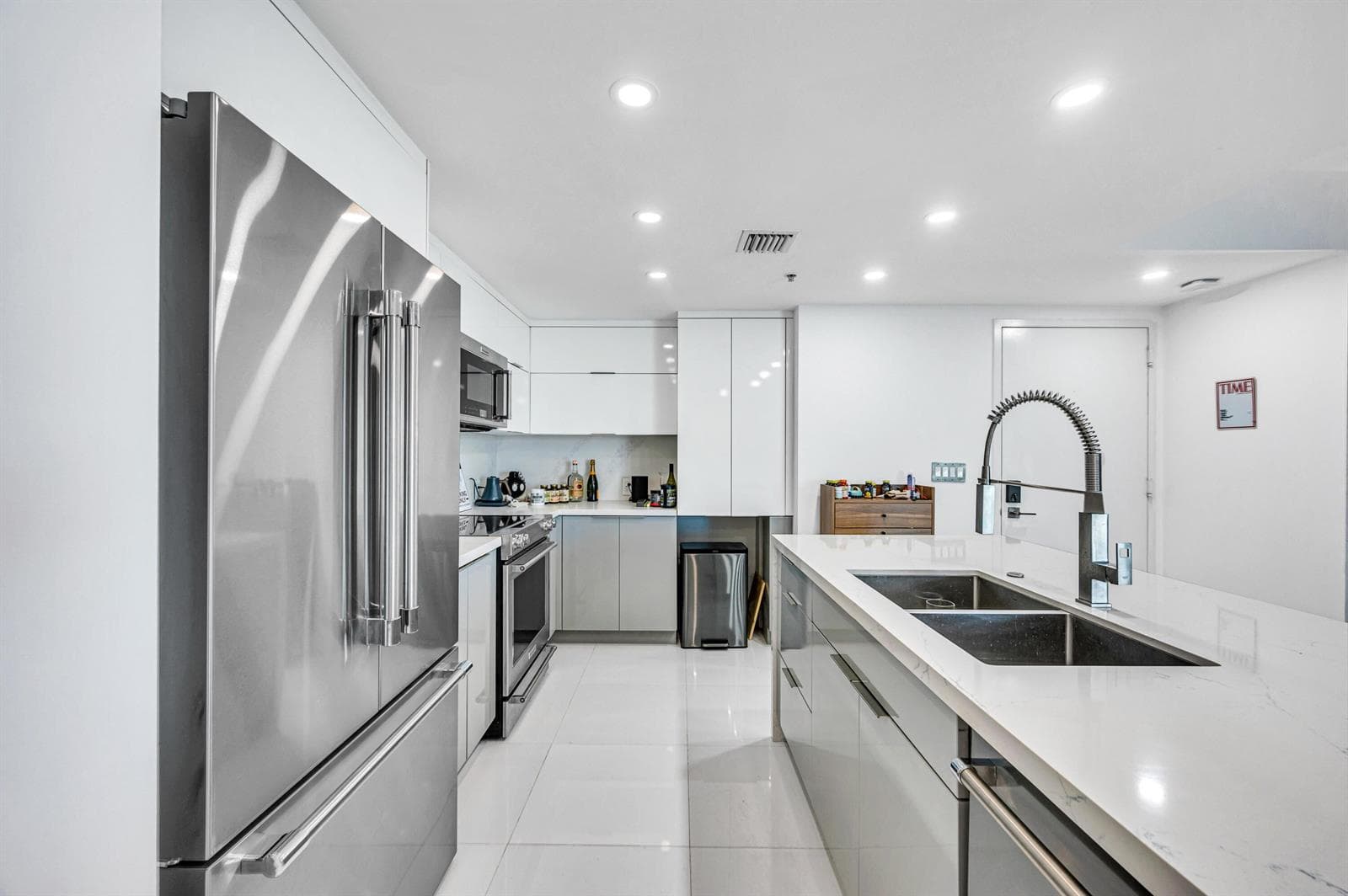 665 NE 25th Street # 1001, Miami FL 33137 — 7