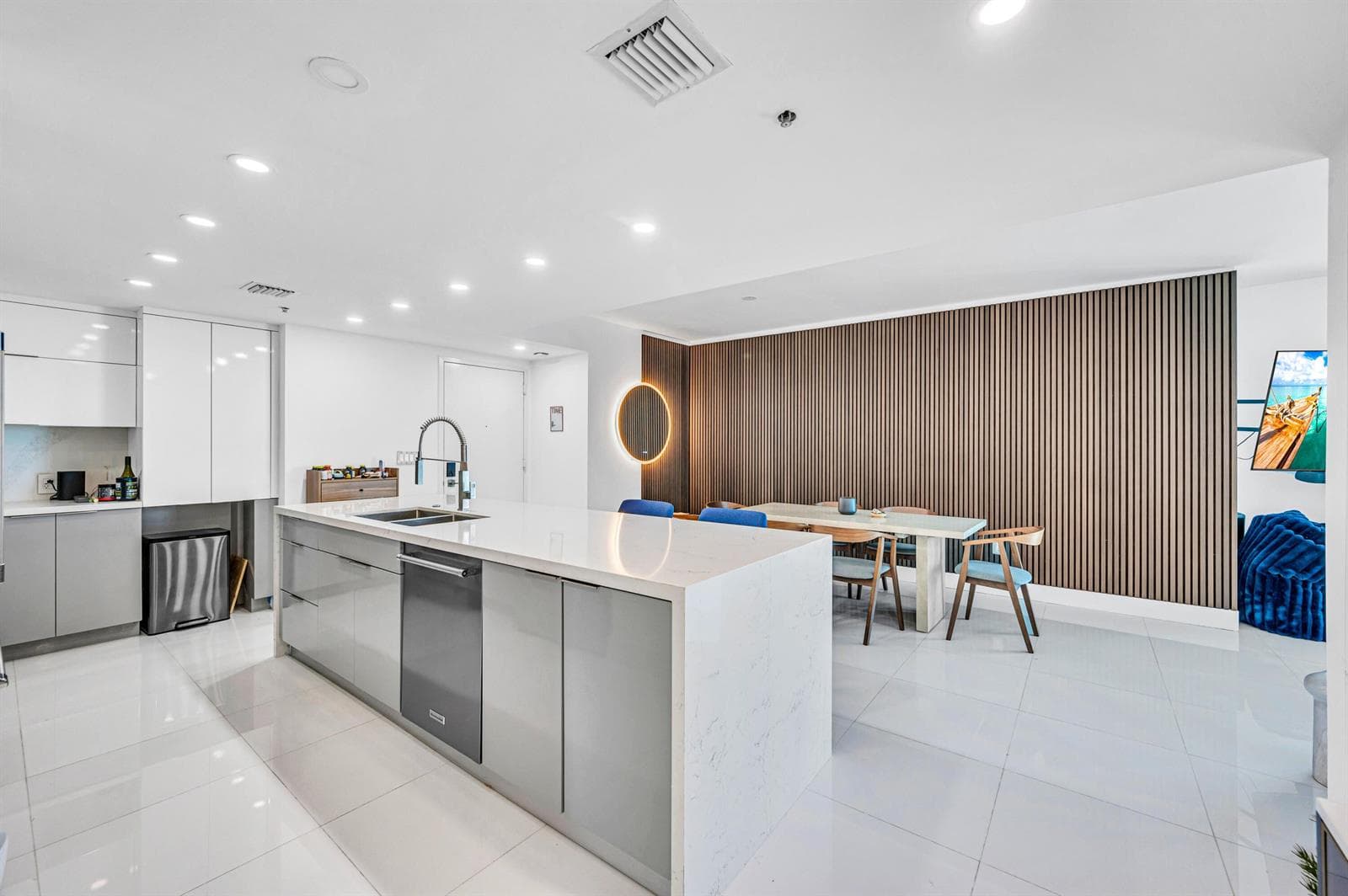 665 NE 25th Street # 1001, Miami FL 33137 — 11