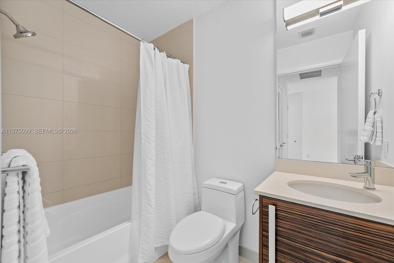 2020 N Bayshore Dr # 605, Miami FL 33137 — 21