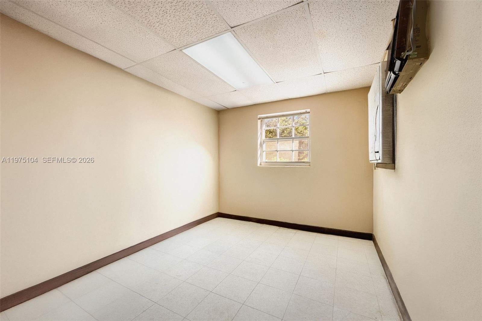 2367 SW 23rd Ter, Miami FL 33145 — 21